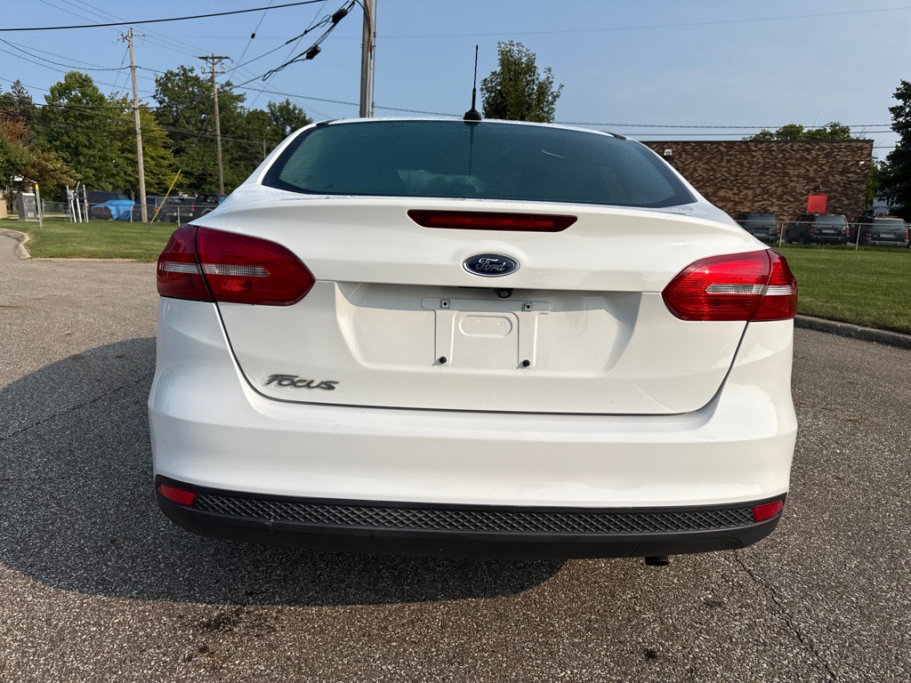 2018 Ford Focus Image 6
