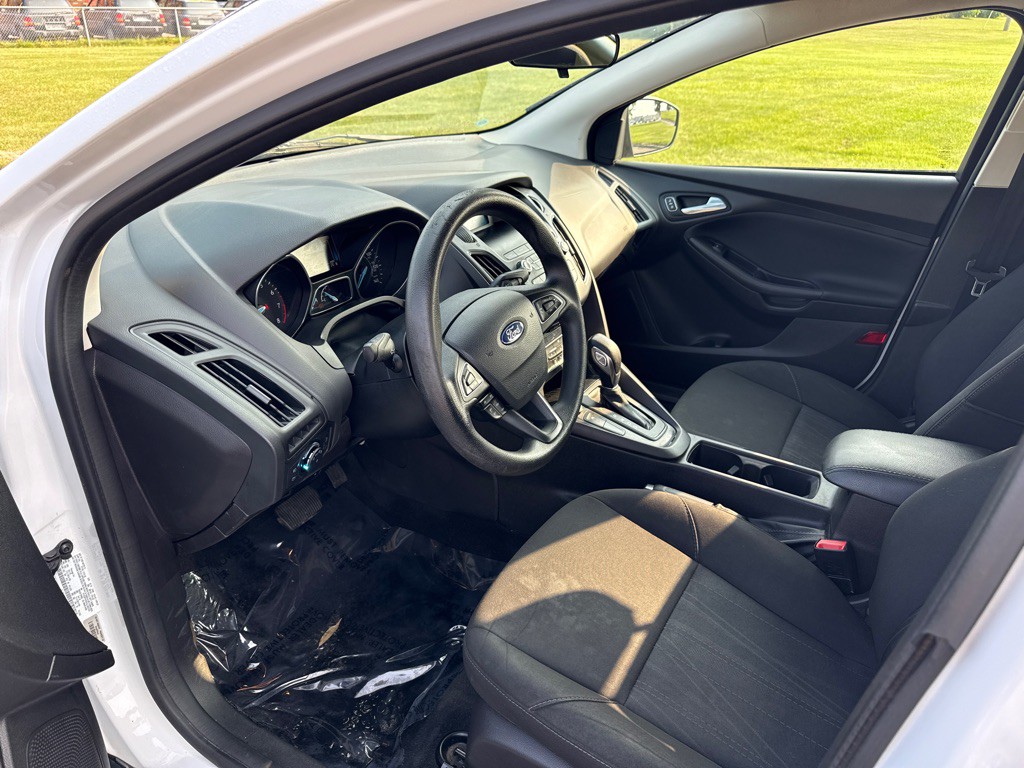2018 Ford Focus Image 9