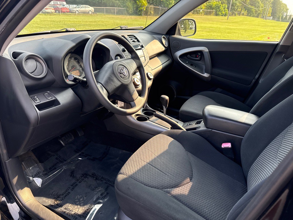 2007 Toyota Rav4 Image 9