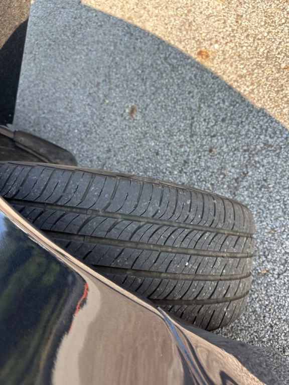2004 Volvo C70 Image 13