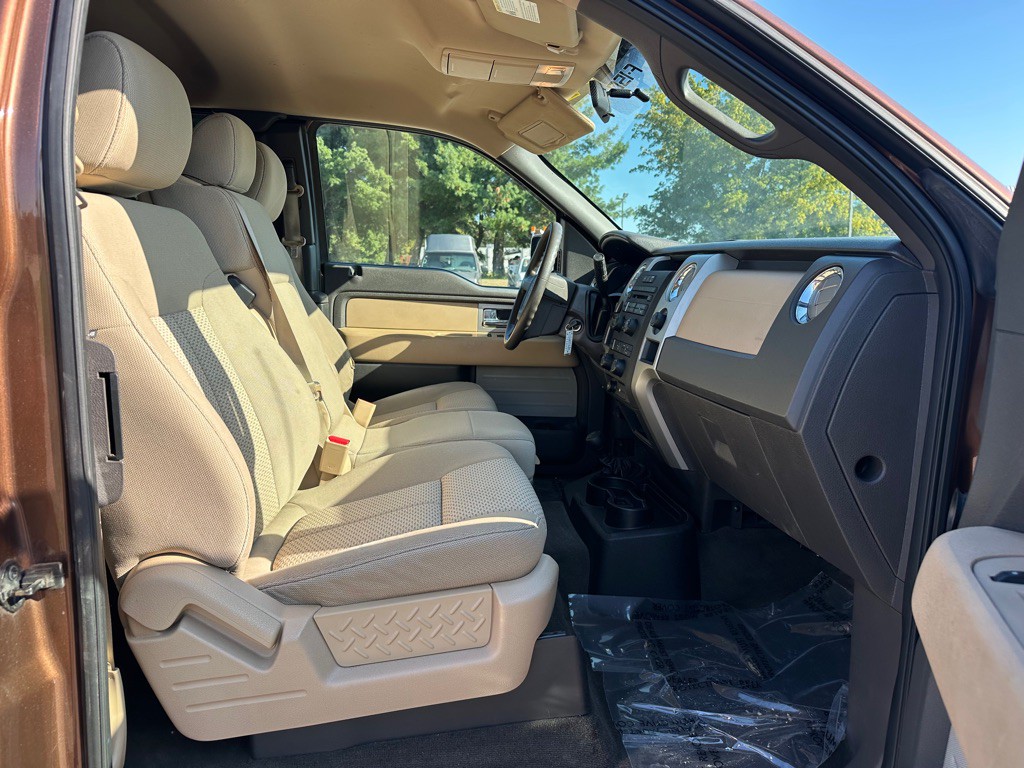 2011 Ford F-150 Image 9