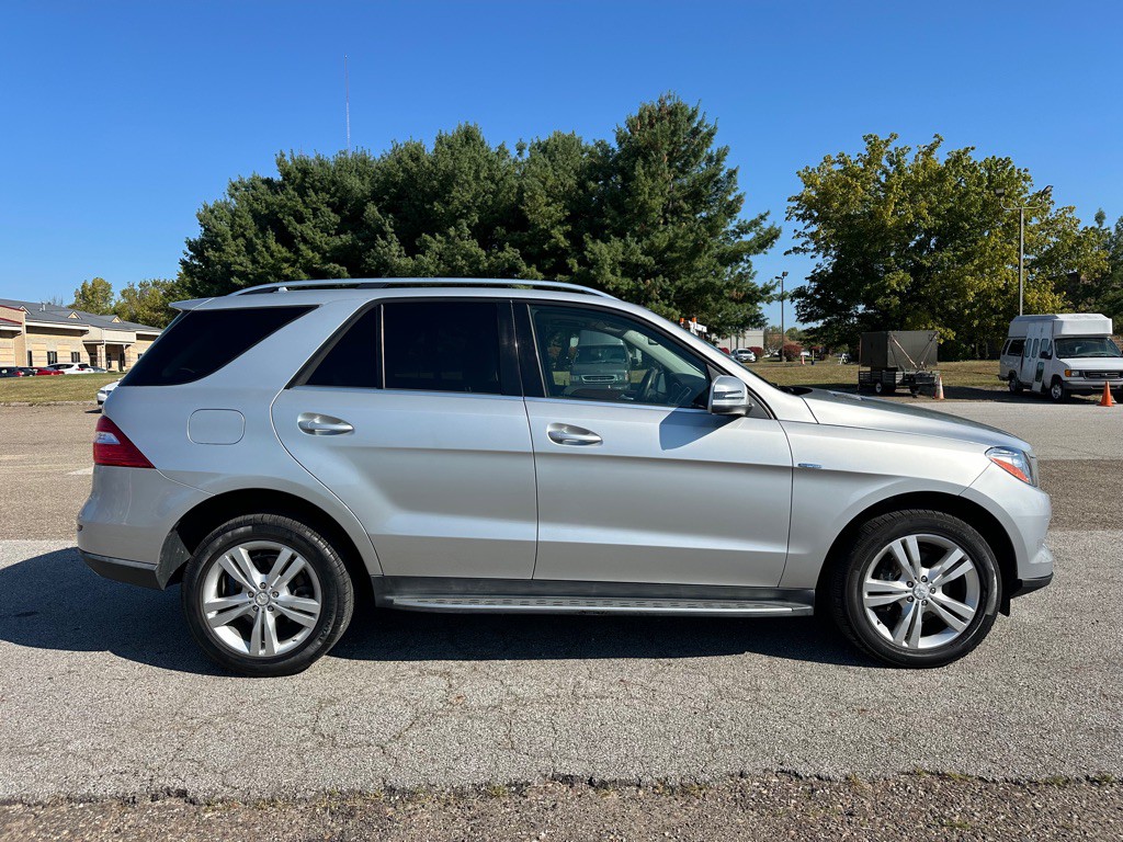 2012 Mercedes-Benz M-Class Image 5
