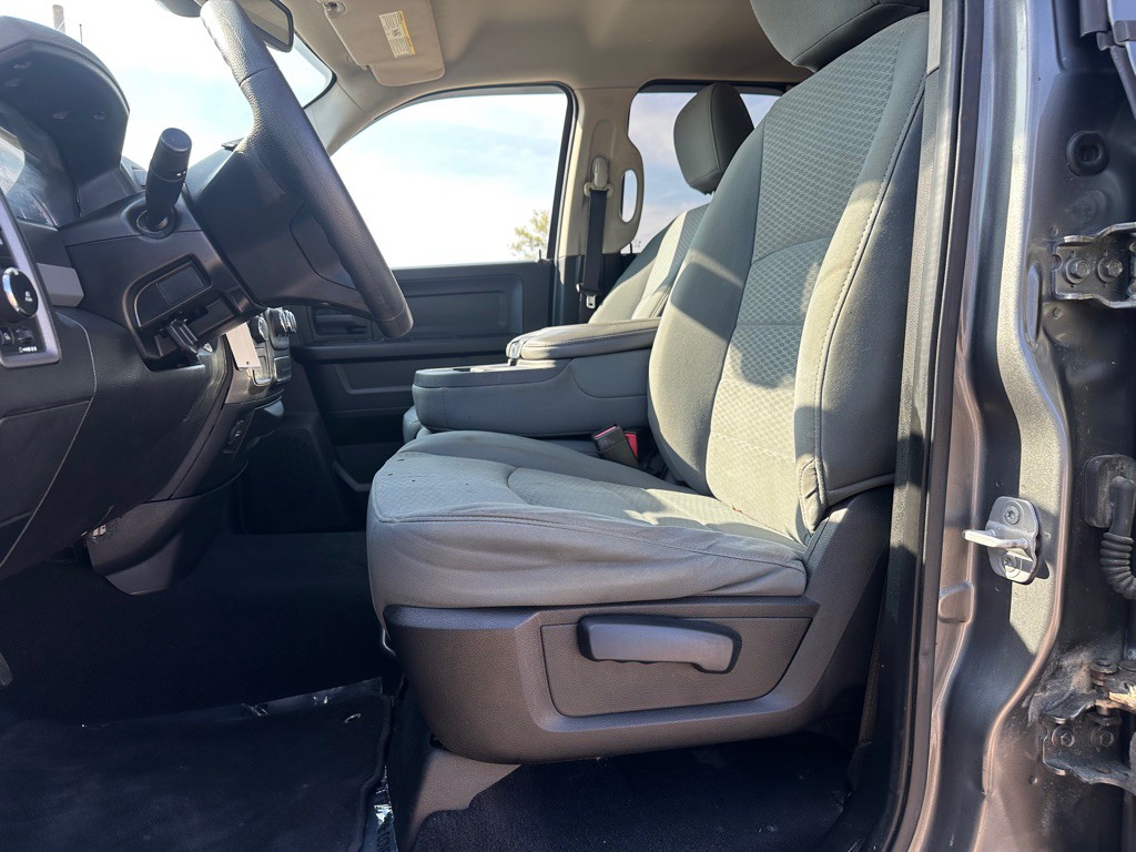 2013 RAM 1500 Image 10