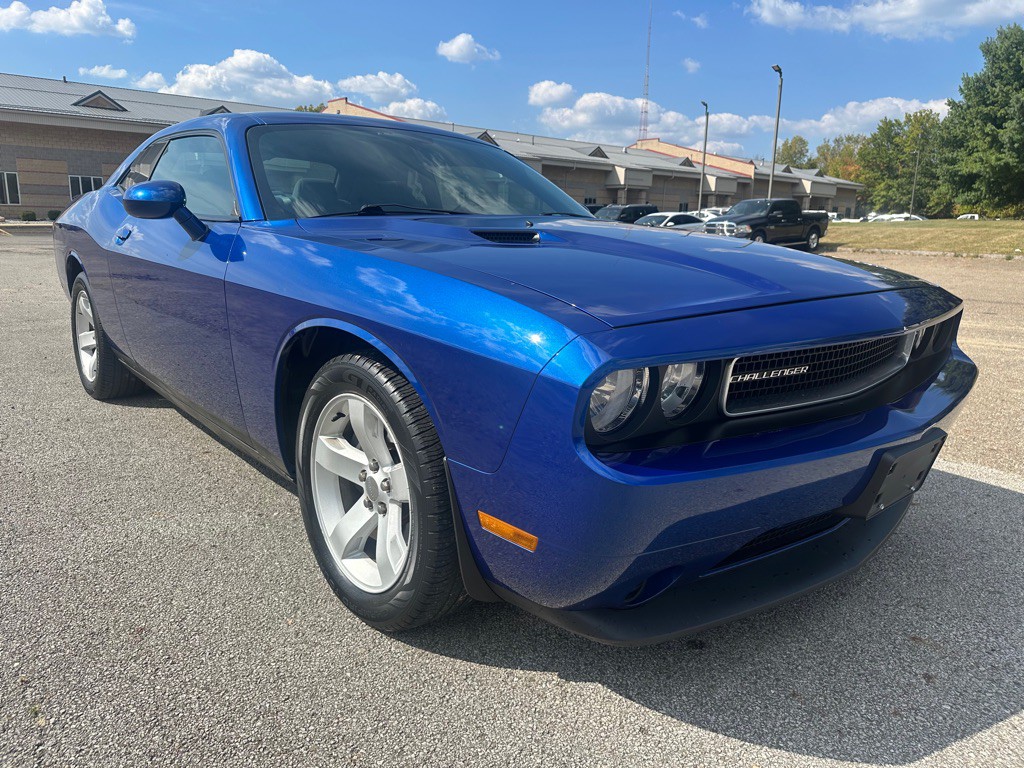 2012 Dodge Challenger Image 5