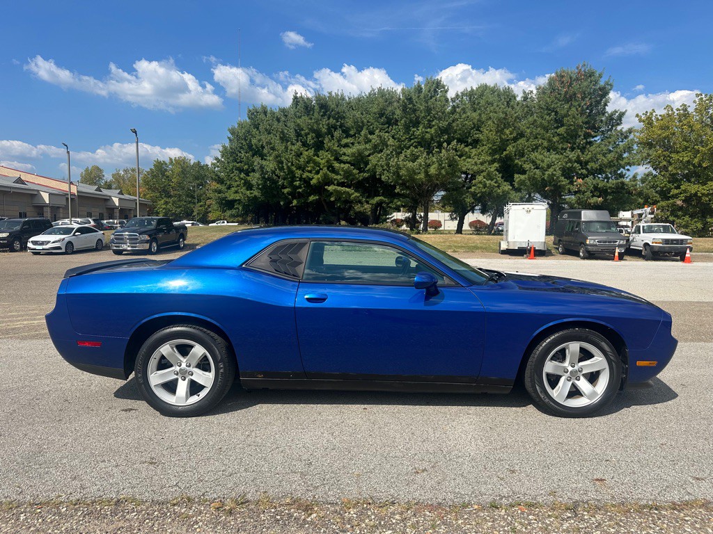 2012 Dodge Challenger Image 6