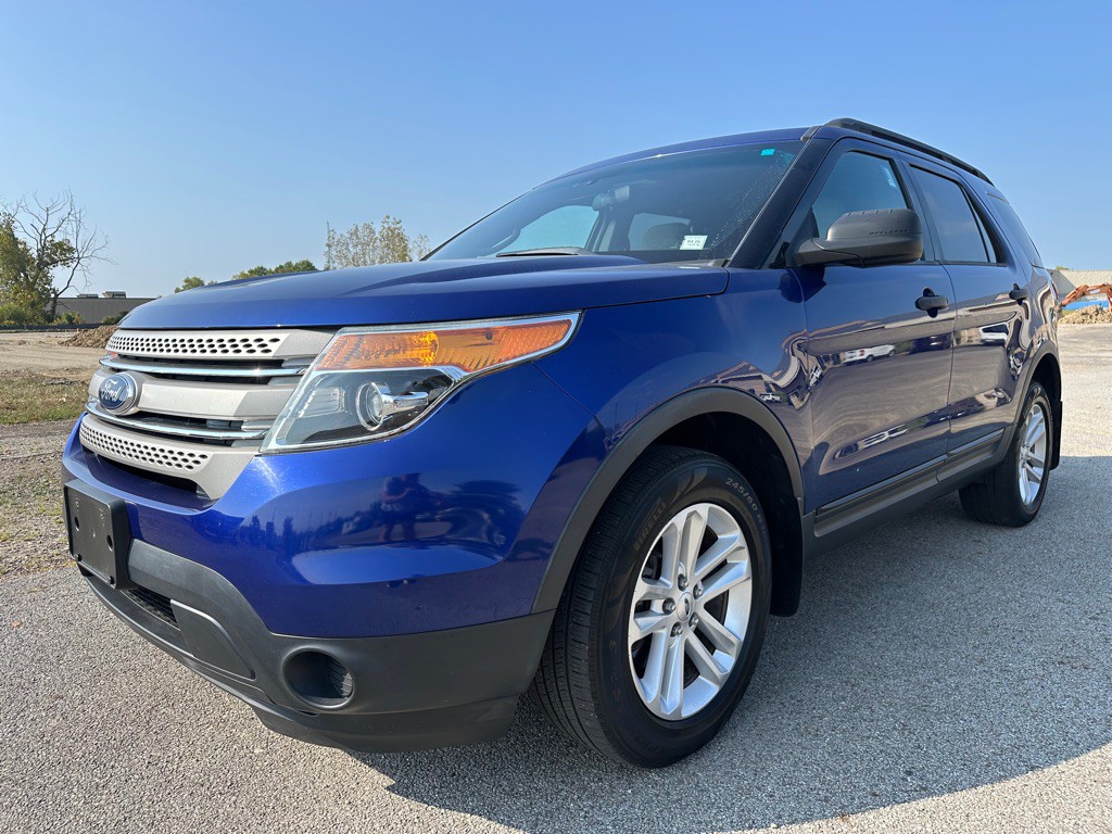 2015 Ford Explorer Image 1