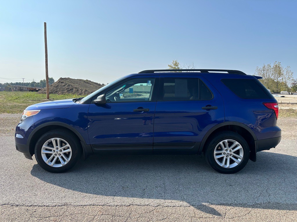 2015 Ford Explorer Image 2