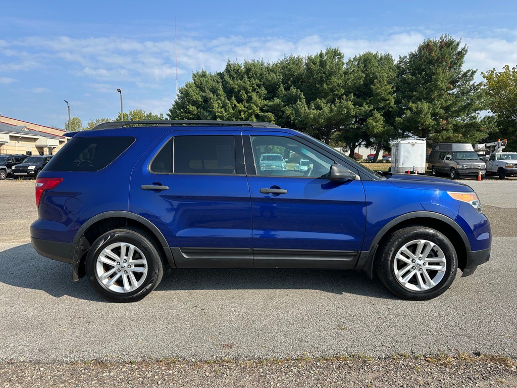 2015 Ford Explorer Image 4