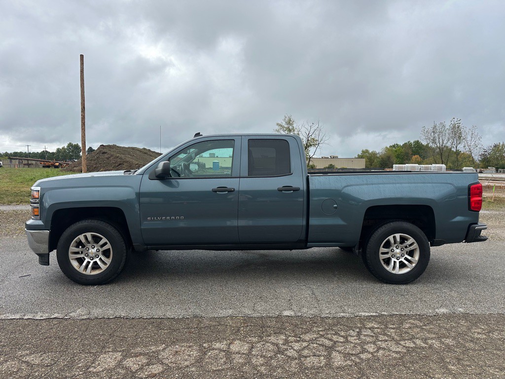 2014 Chevrolet Silverado 1500 Image 2