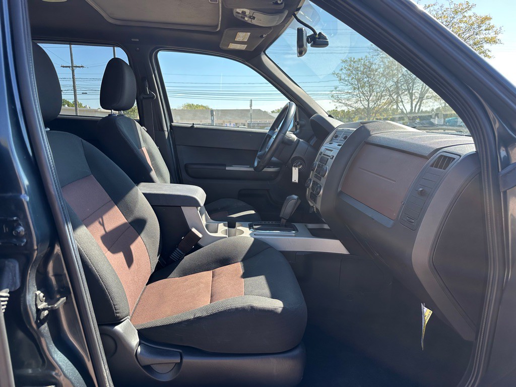 2008 Ford Escape Image 8