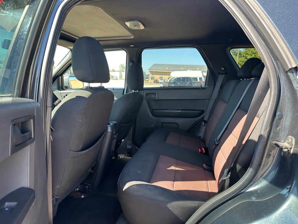 2008 Ford Escape Image 11