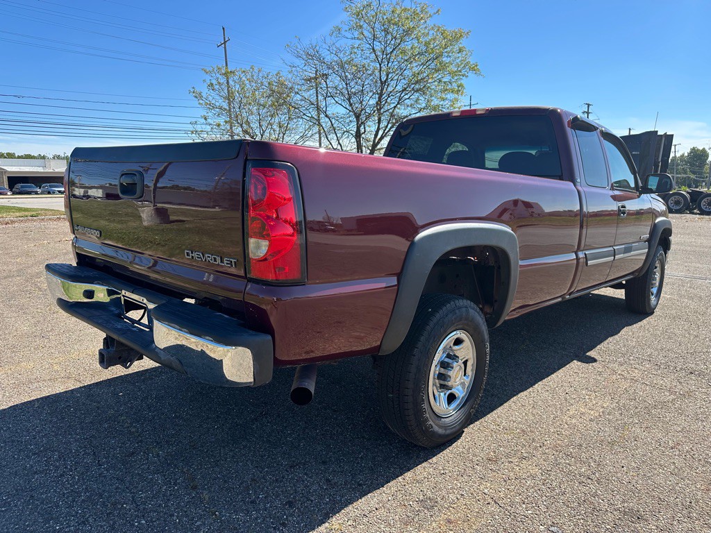 2003 Chevrolet Silverado 1500 Image 5