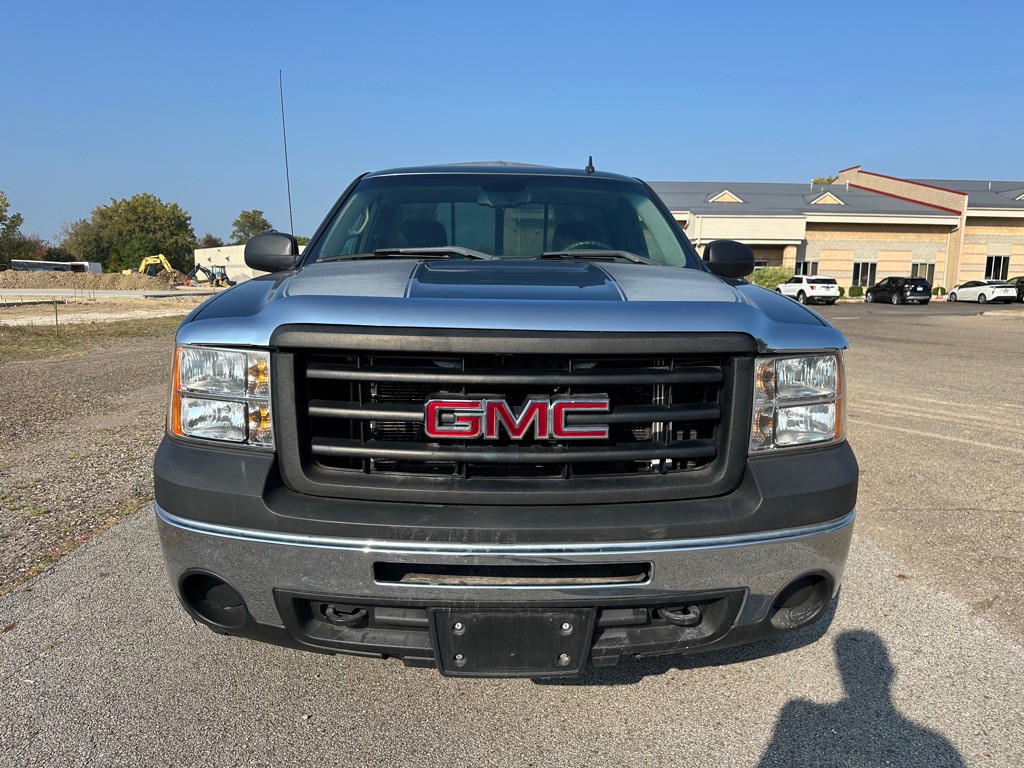 2011 GMC Sierra Image 8