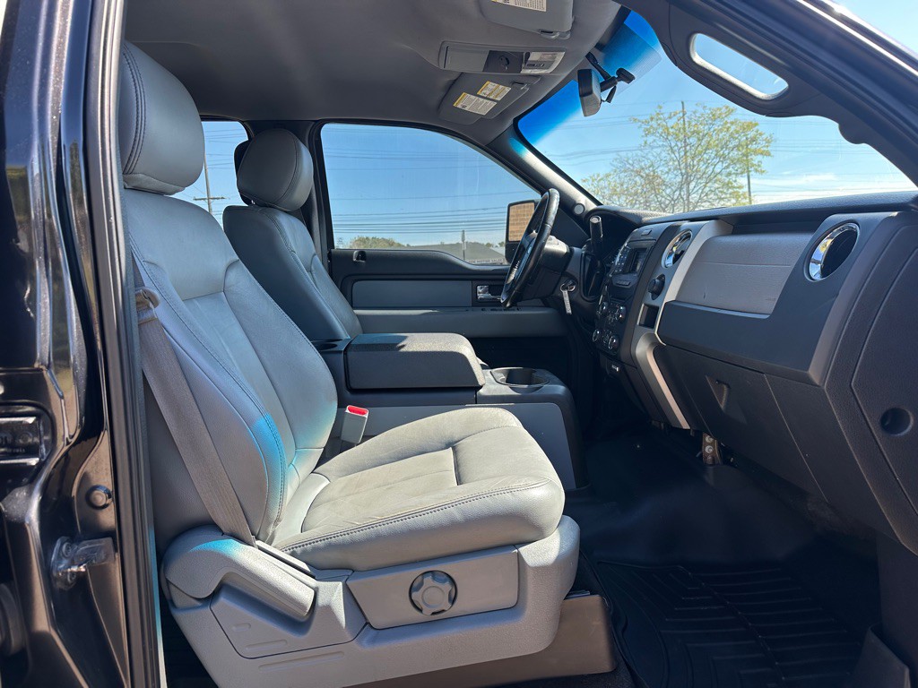 2014 Ford F-150 Image 9