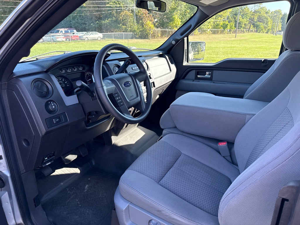 2012 Ford F-150 Image 10