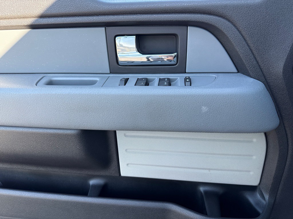 2012 Ford F-150 Image 18