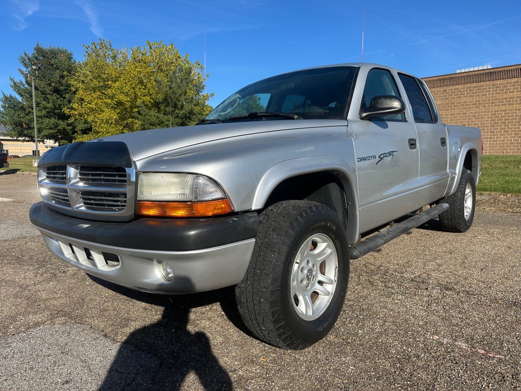 2004 Dodge Dakota Image 1