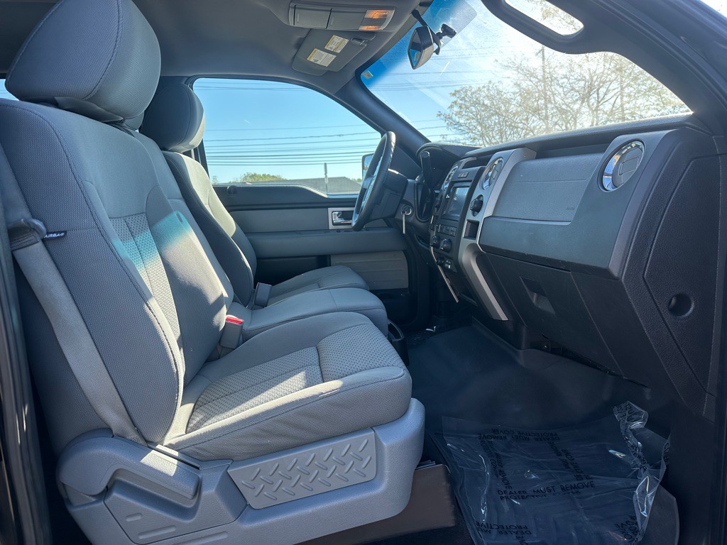 2011 Ford F-150 Image 9