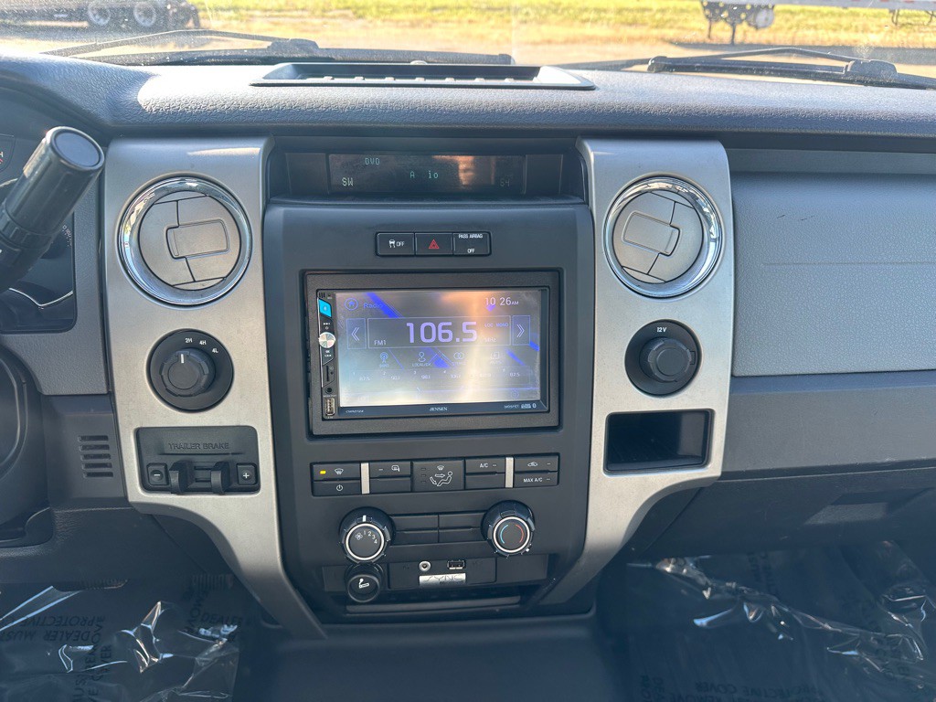 2011 Ford F-150 Image 12
