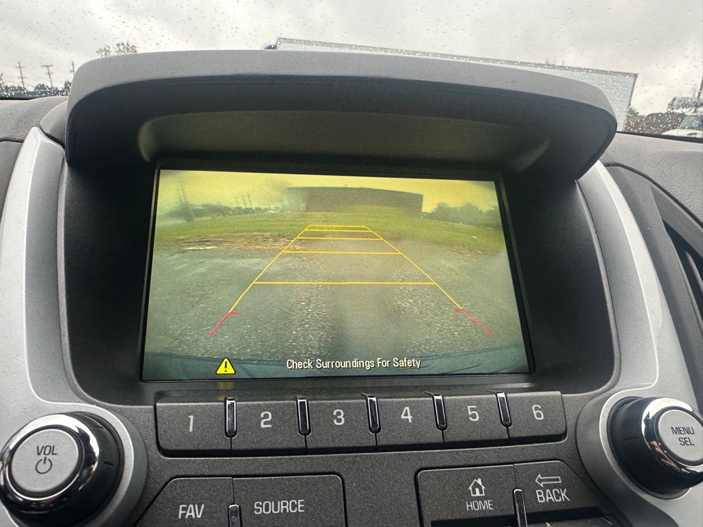 2016 Chevrolet Equinox Image 12
