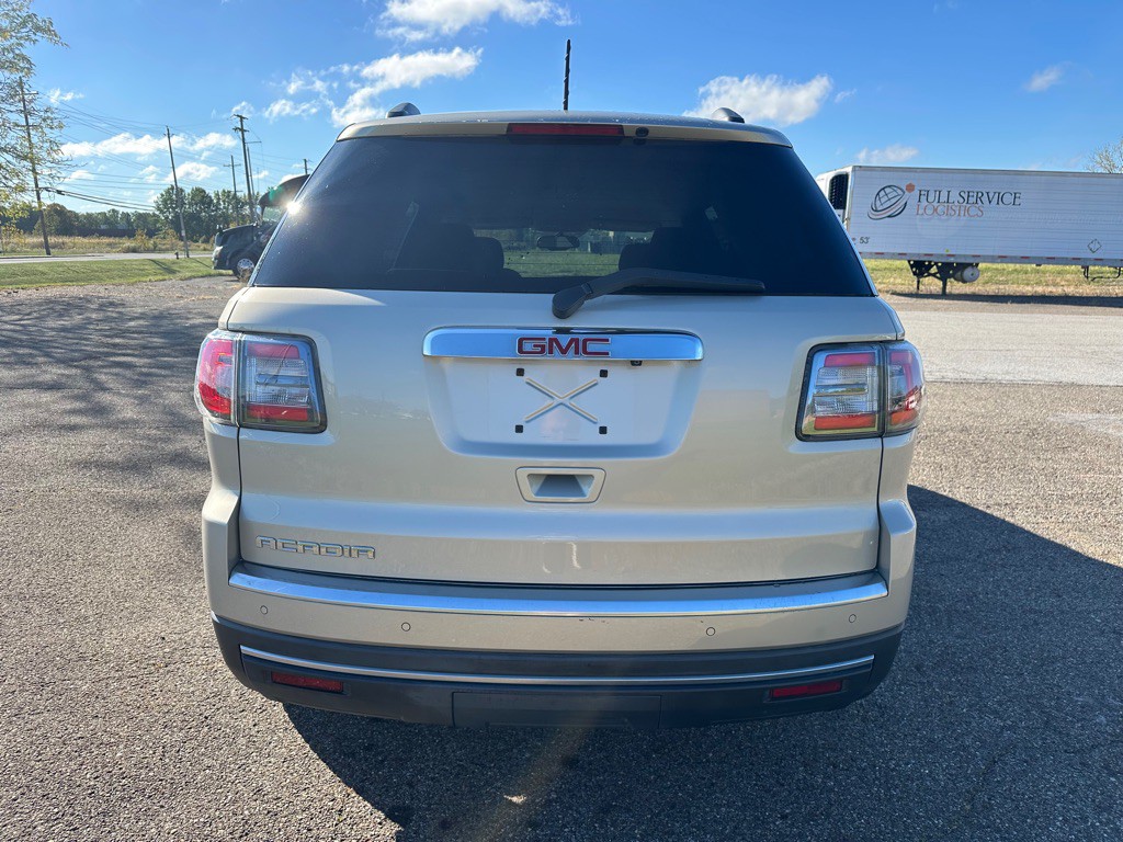 2013 GMC Acadia Image 3