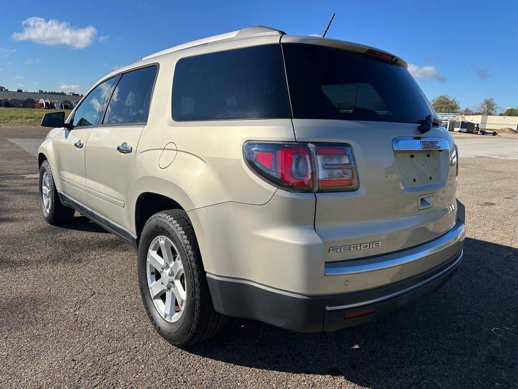 2013 GMC Acadia Image 5