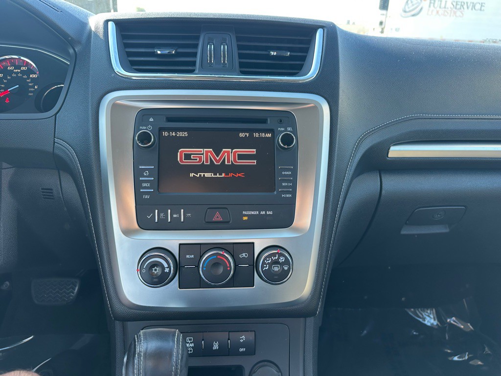 2013 GMC Acadia Image 16