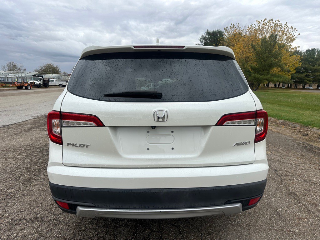 2019 Honda Pilot Image 2
