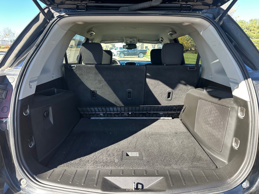 2017 GMC Terrain Image 16