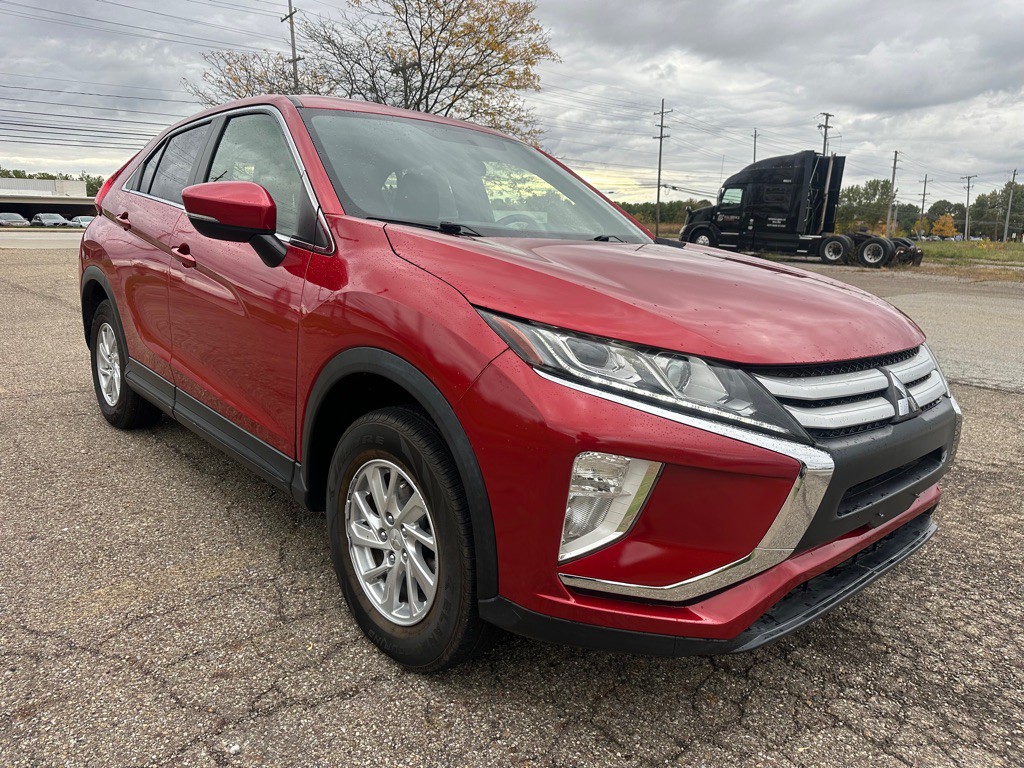 2018 Mitsubishi Eclipse Image 7