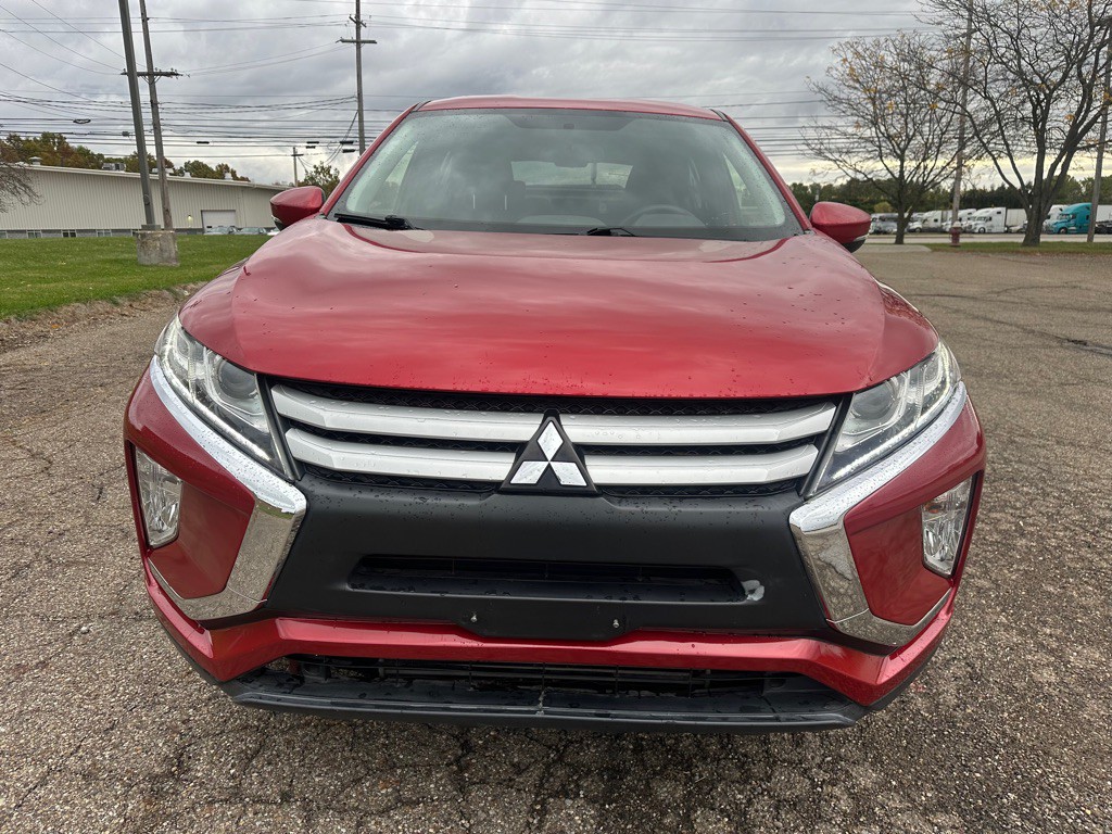 2018 Mitsubishi Eclipse Image 8