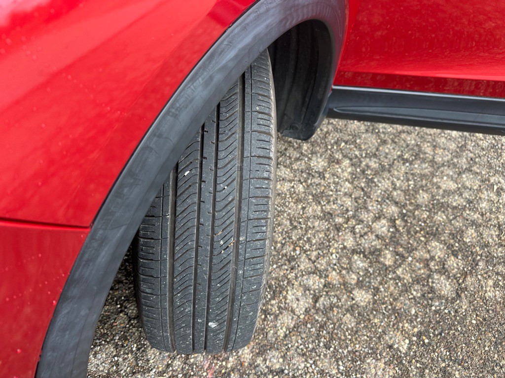 2018 Mitsubishi Eclipse Image 18