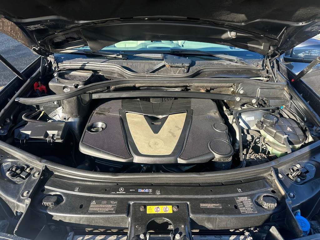 2012 Mercedes-Benz GL-Class Image 17