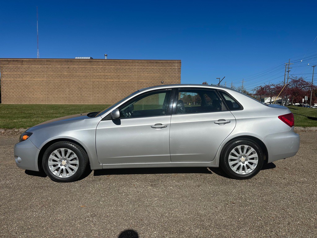2010 Subaru Impreza Image 2
