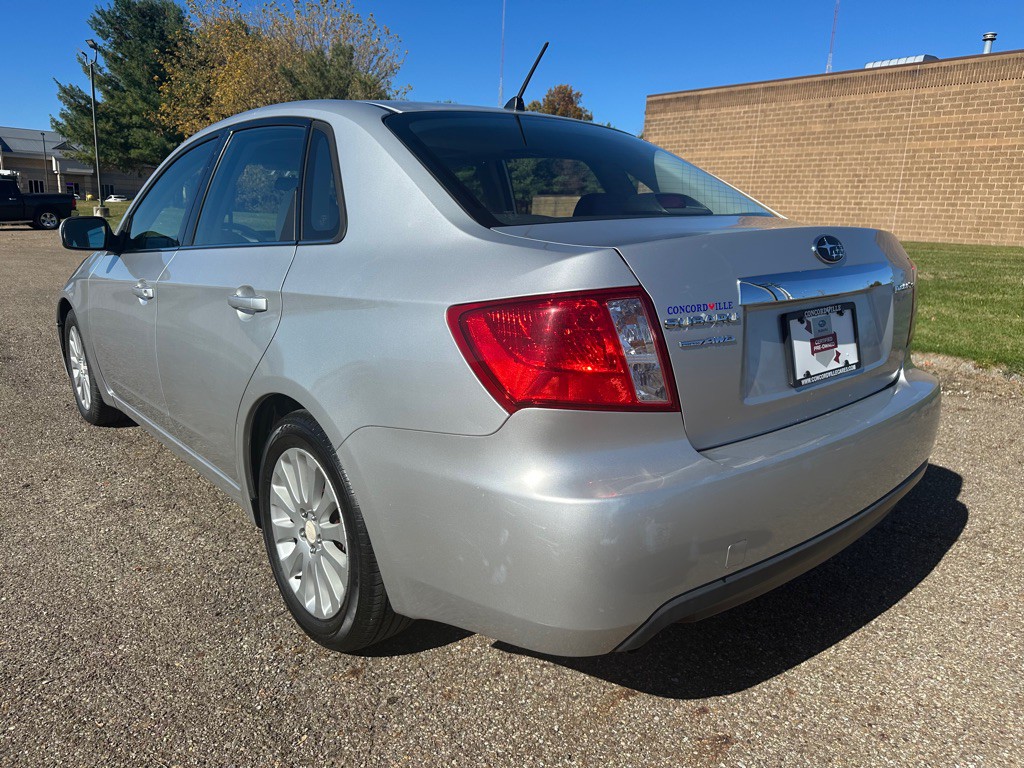 2010 Subaru Impreza Image 3