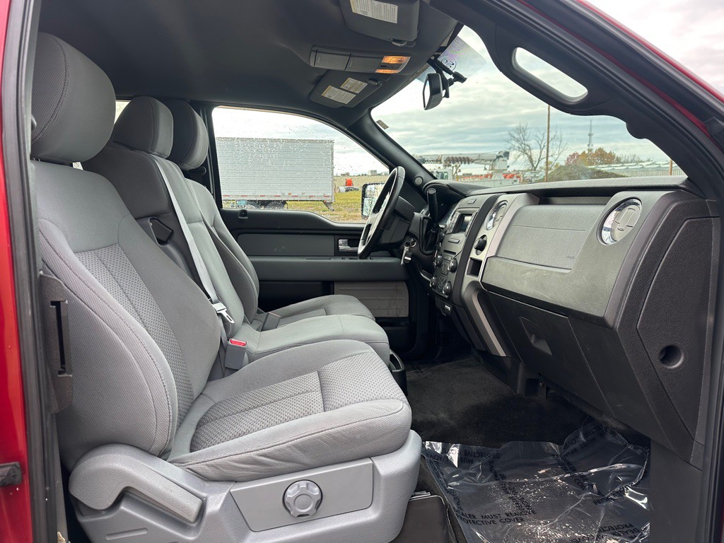 2014 Ford F-150 Image 9