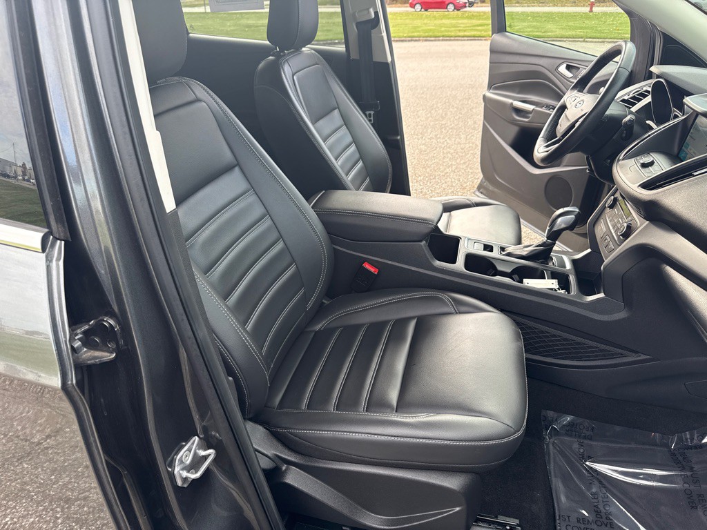 2019 Ford Escape Image 11