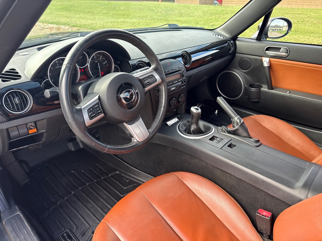 2008 Mazda MX-5 Miata Image 9