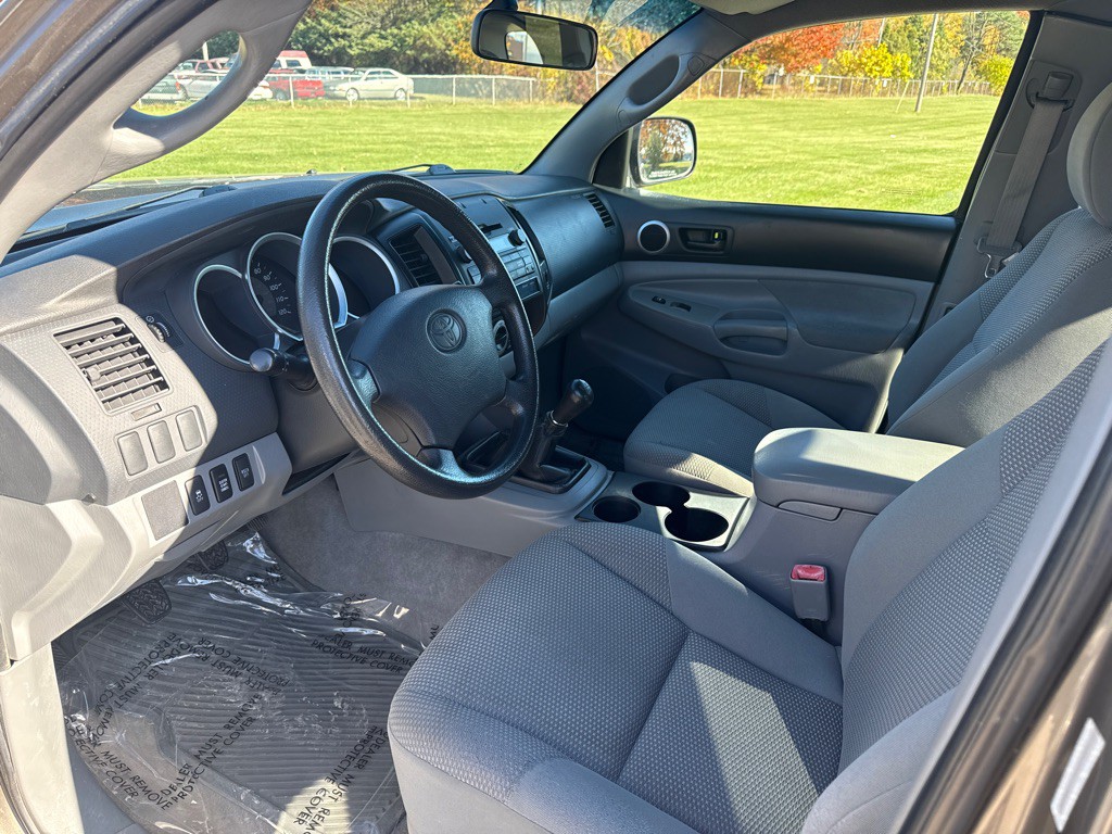 2009 Toyota Tacoma Image 9
