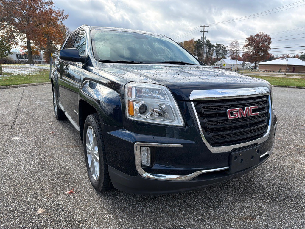2017 GMC Terrain Image 3