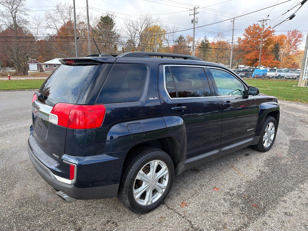 2017 GMC Terrain Image 5