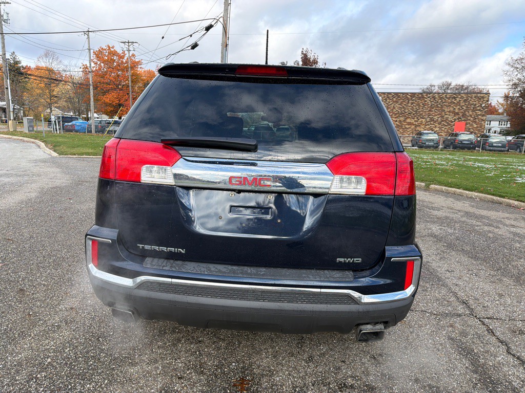 2017 GMC Terrain Image 6
