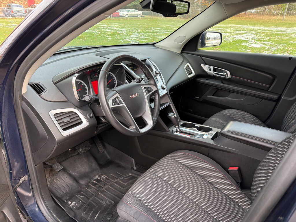 2017 GMC Terrain Image 8