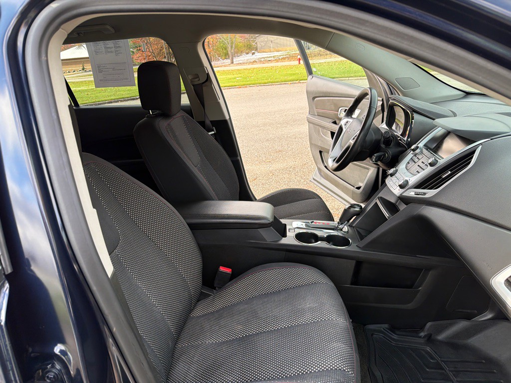 2017 GMC Terrain Image 10