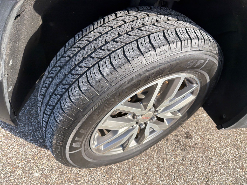 2019 GMC Acadia Image 24