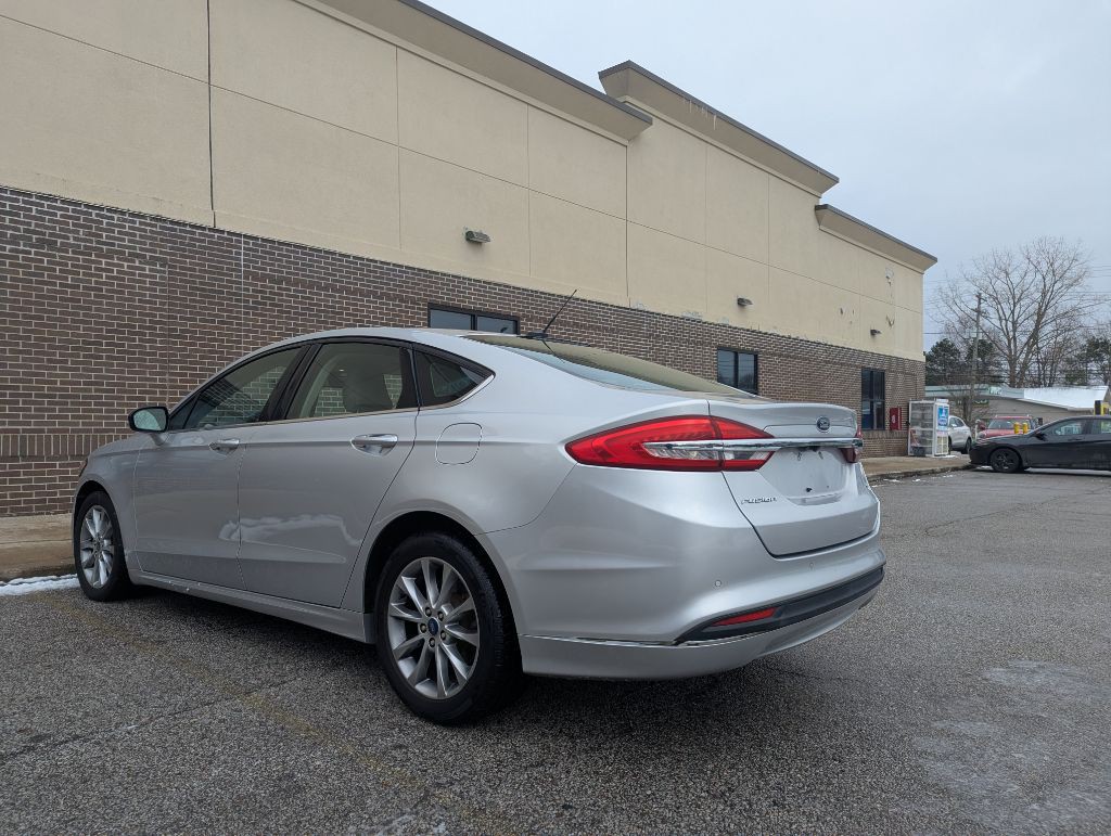 2017 Ford Fusion Image 4