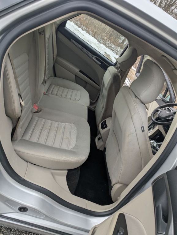 2017 Ford Fusion Image 15