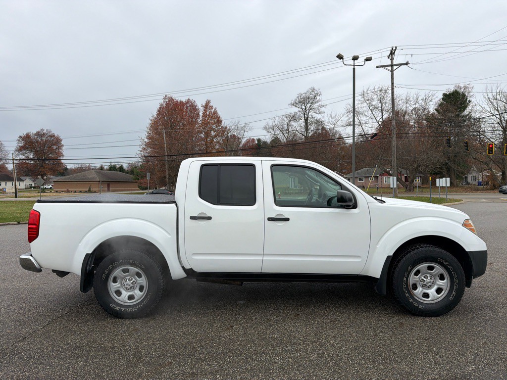 2011 Nissan Frontier Image 4