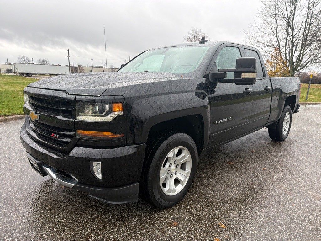 2017 Chevrolet Silverado 1500 Image 1