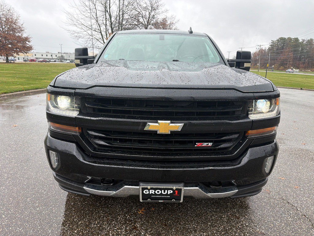 2017 Chevrolet Silverado 1500 Image 2